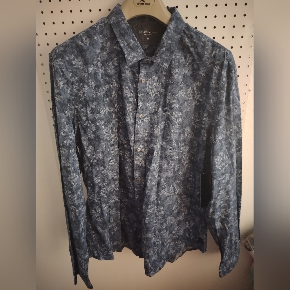 Calvin Klein men's shirt